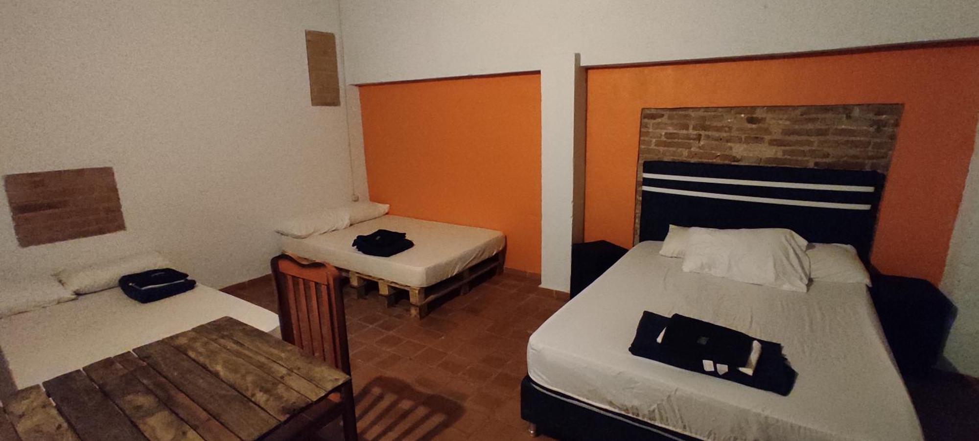 Mediterraneo Youth Hostel Ασουνσιόν Εξωτερικό φωτογραφία
